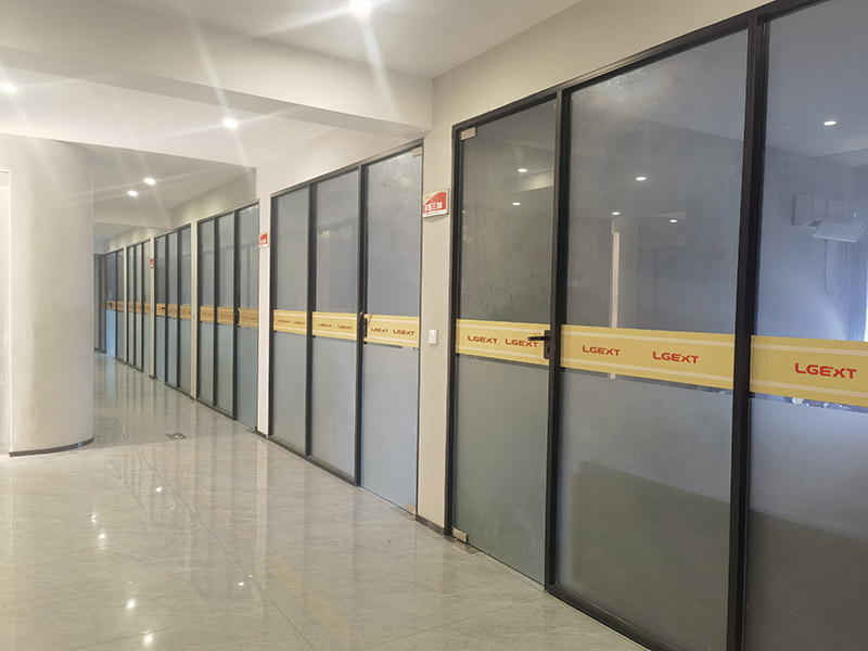 新黎明科创办公一角